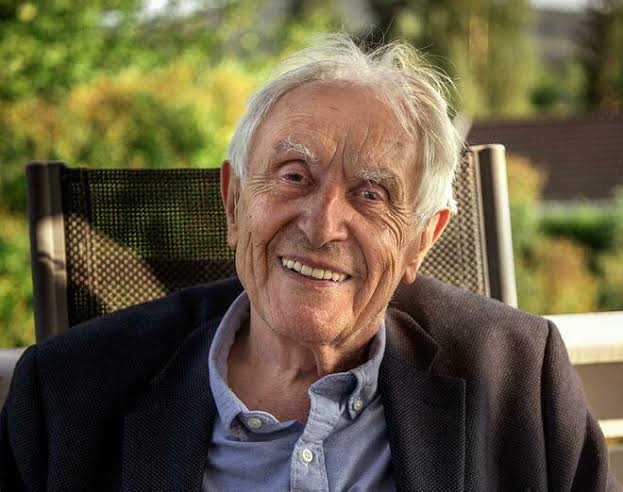 Hommage vibrant à Michel Odent